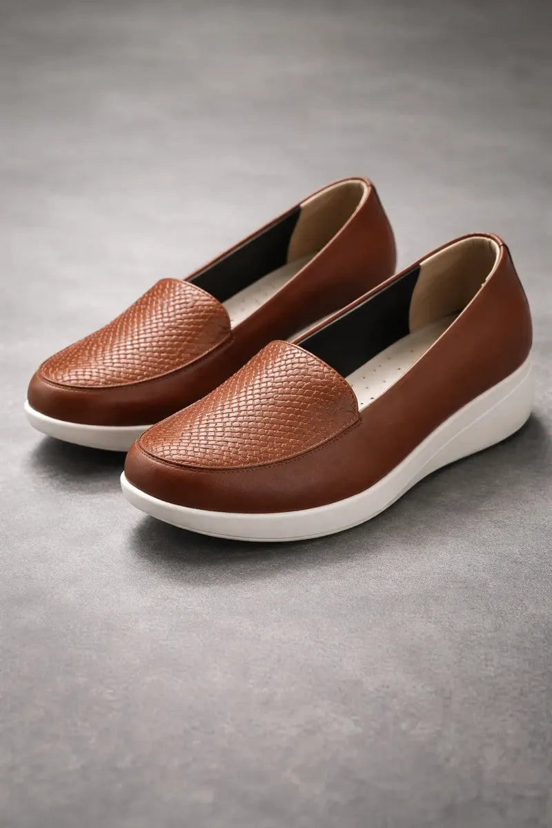 Dama Zapato de Piel 643 COGNAC
